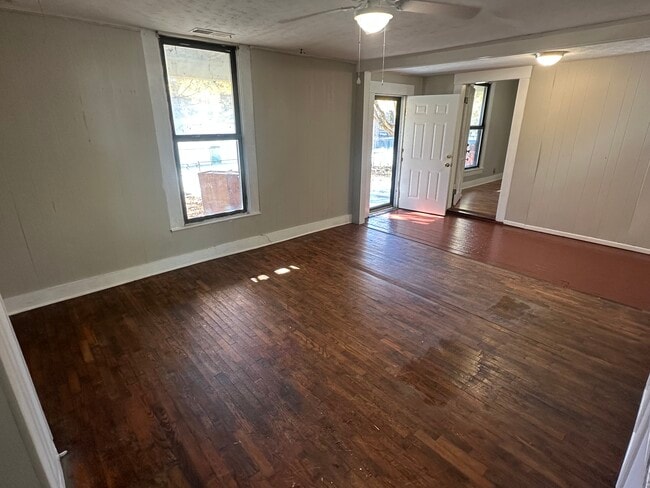 218 Holmes St unit A, Frankfort, KY 40601 - photo 4