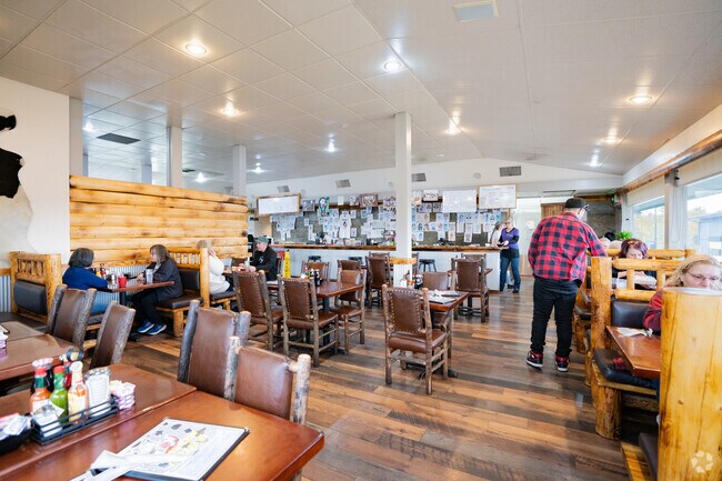 Tippy Cow Cafe offers Billings Heights residents oversized breakfast portions.