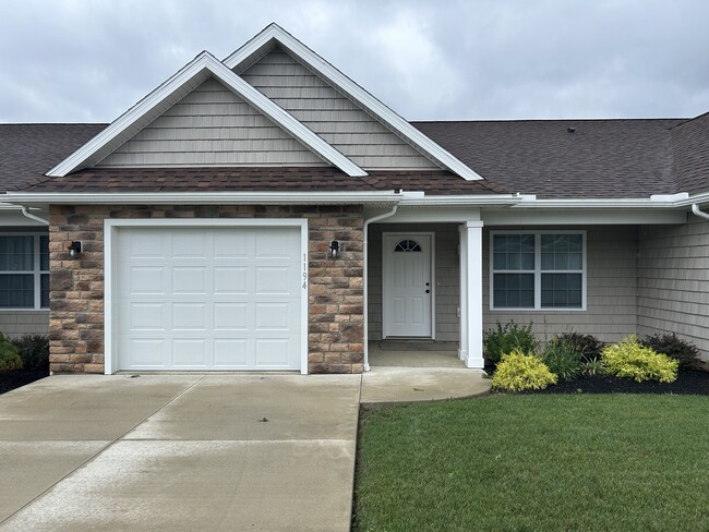 1196 Walt Lake Trail unit Lake Point 3 Condos, Sandusky, OH 44870 - photo 2