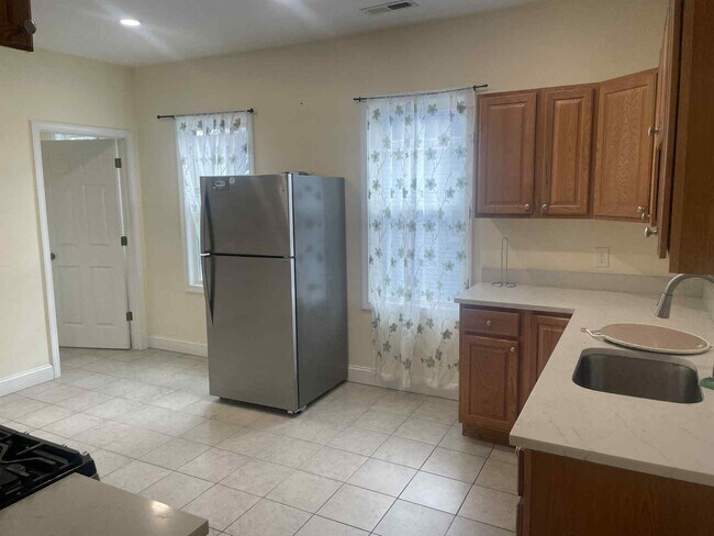 6 Millet St unit 3, Dorchester Center, MA 02124 - photo 7