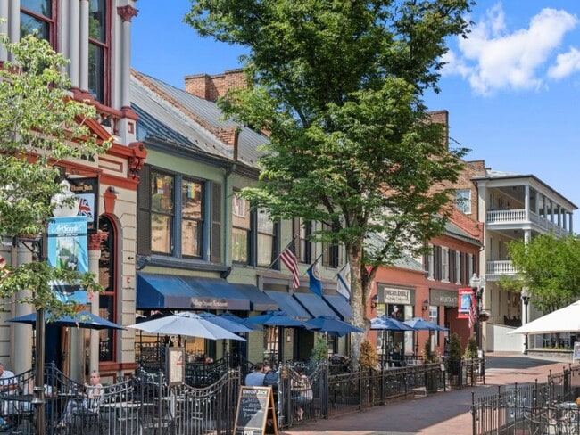 Old Town features over 30 restaurants, including live music and breweries.