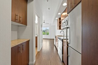 4725 SE Division St, Portland, OR 97206