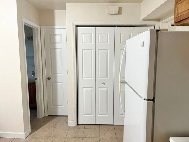 2290 Jericho Rd, Aurora, IL 60506 - photo 4