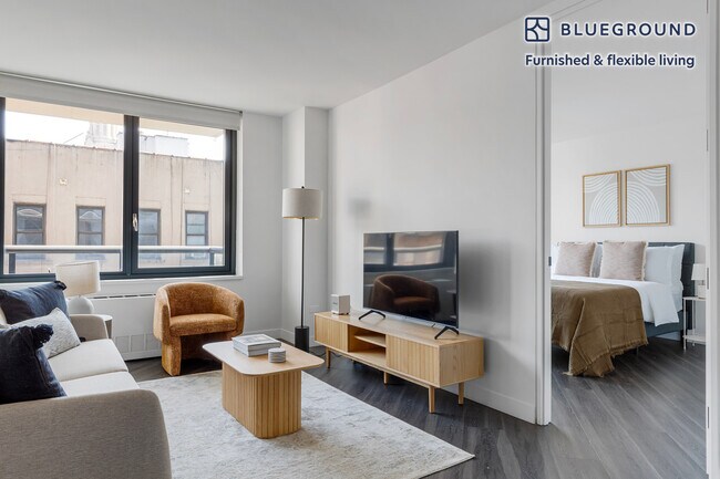 250 E Houston St unit FL5-ID1125, New York, NY 10002 - photo 2
