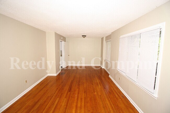 3001 Falkirk Rd, Memphis, TN 38128 - photo 5