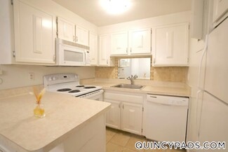 38 Presidential Dr Unit 1, Quincy, MA 02169