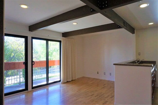 2238 Allegheny Way unit 2238, San Mateo, CA 94402 - photo 4