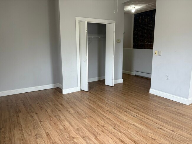 16 Flint St unit 3, Somerville, MA 02145 - photo 5