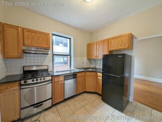 77 Hancock St Unit 4, Cambridge, MA 02139