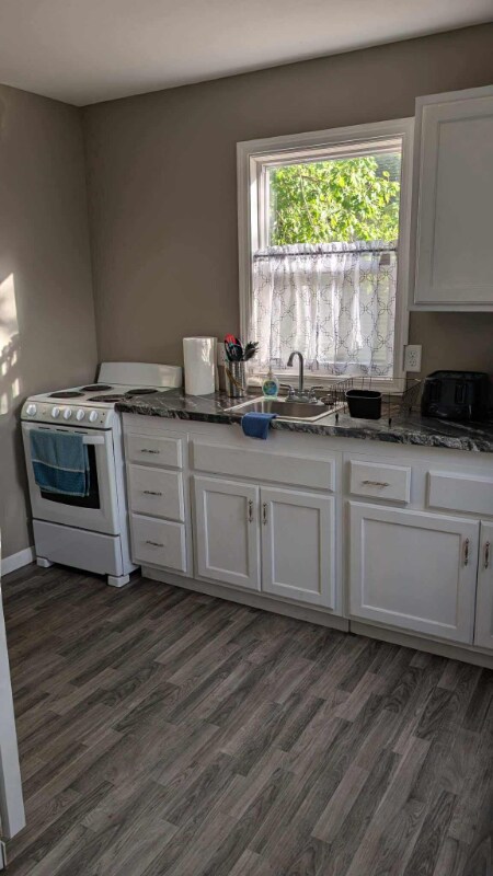 624 Columbus Ave, Westbrook, MN 56183 - photo 2