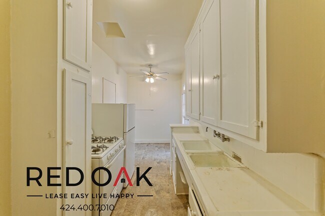 665 S Cochran Ave unit 104, Los Angeles, CA 90036 - photo 2