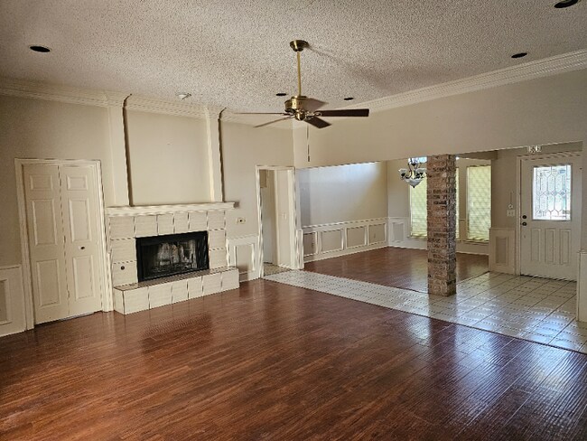 2712 Powderhorn Dr, Plano, TX 75025 - photo 6