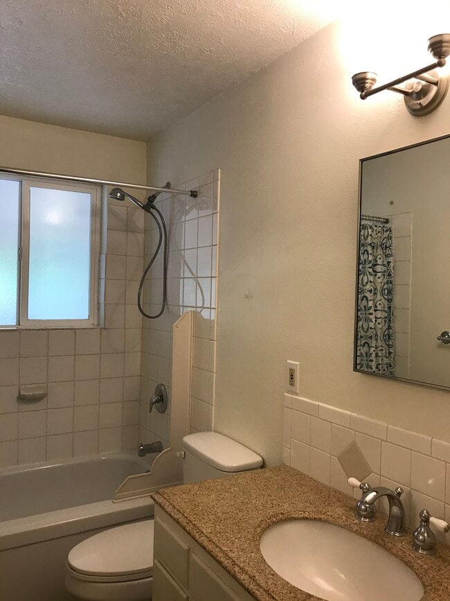 181 Chase St unit Duplex, Pocatello, ID 83201 - photo 5