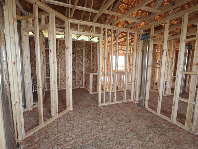 1671 Patterson Ave, North Aurora, IL 60542 - photo 5