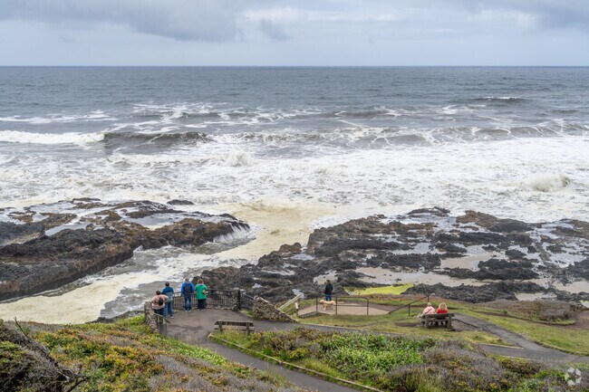 The beach in Waldport connects all the way south to Yachats.