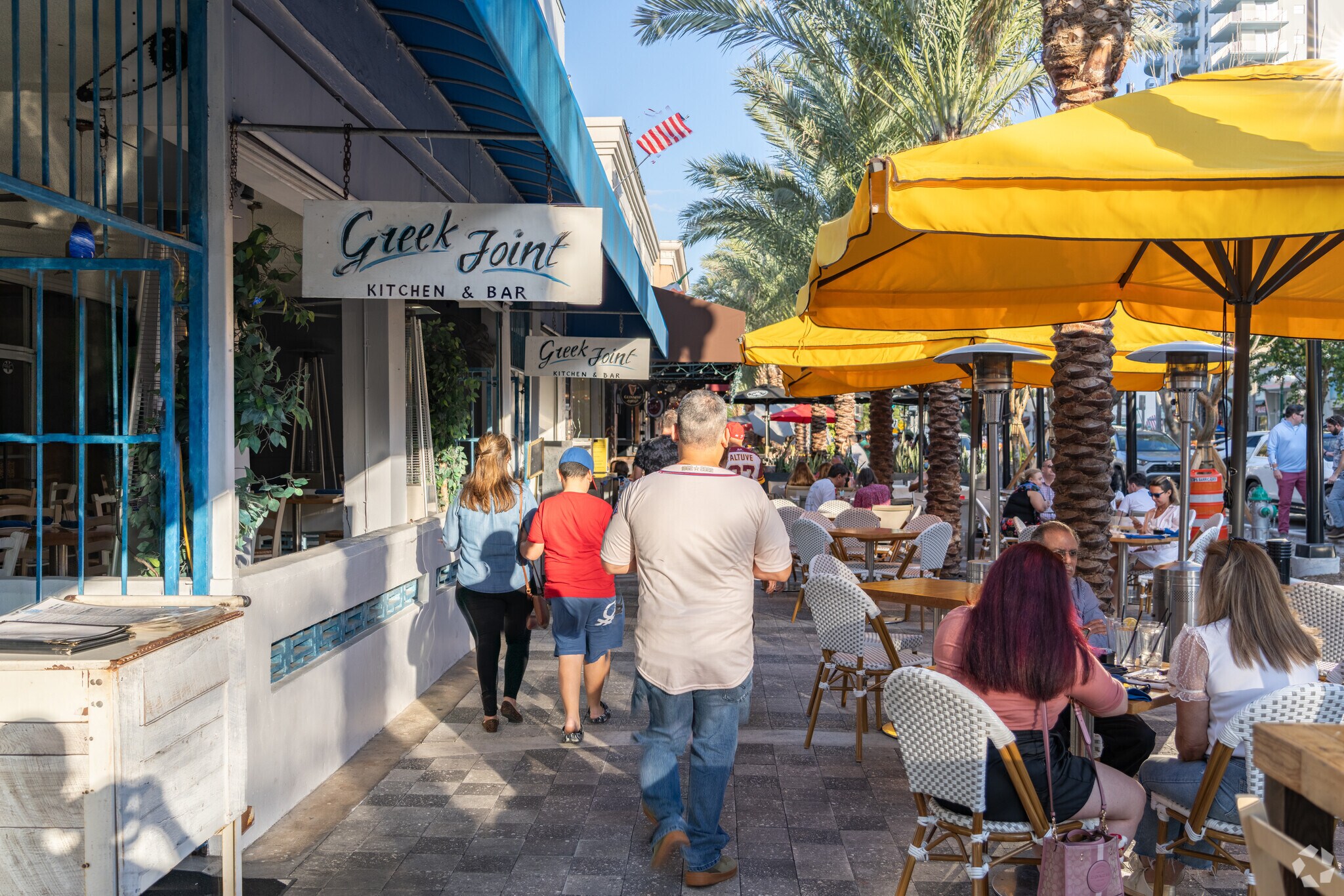 Parkside has great walkability from downtown Hollywood to Young Circle.