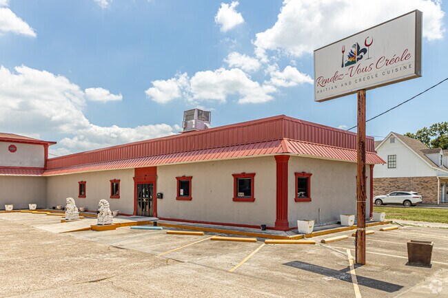The Rendez-Vous Creole Haitian Restaurant in Tall Timbers serves Haitian and Creole cuisine.
