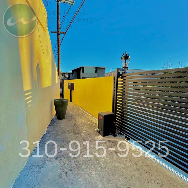 12409 Greene Ave unit A, Los Angeles, CA 90066 - photo 3