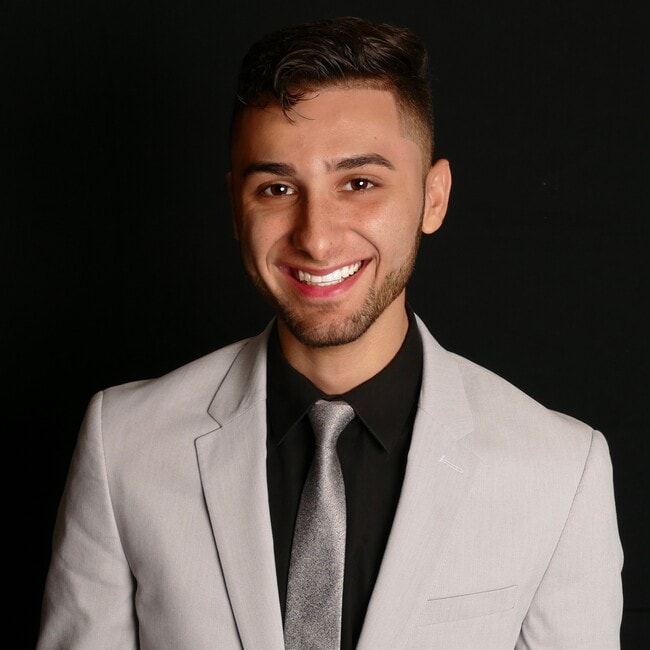 Agent Photo
