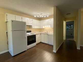 200 SW Florence Ave Unit F1, Gresham, OR 97080