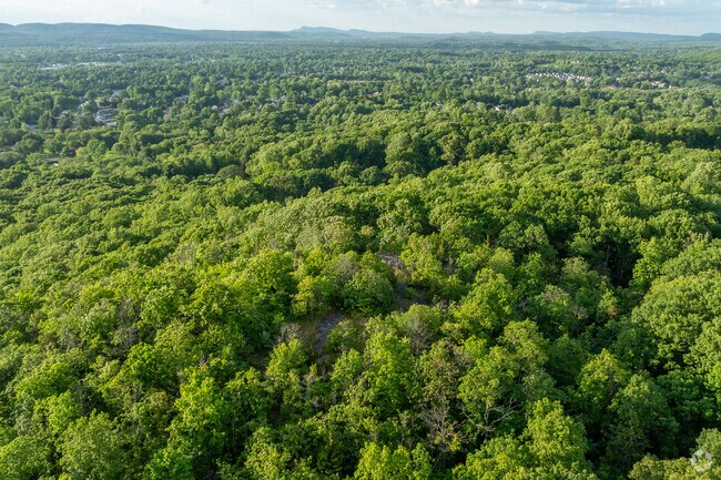 The views from the top of Peter’s Rock Park in North Haven are stunning.