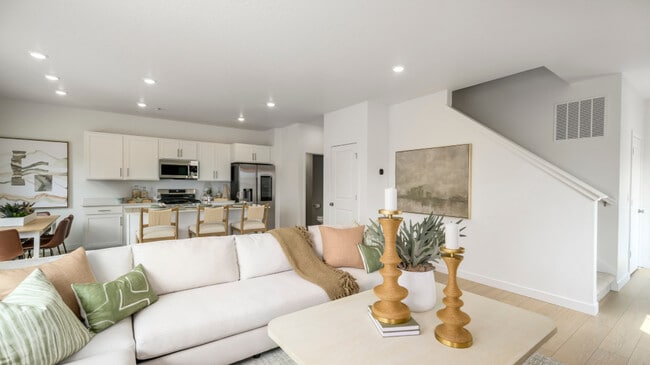 1550 W Bright Eyes Ln, Saratoga Springs, UT 84045 - photo 6