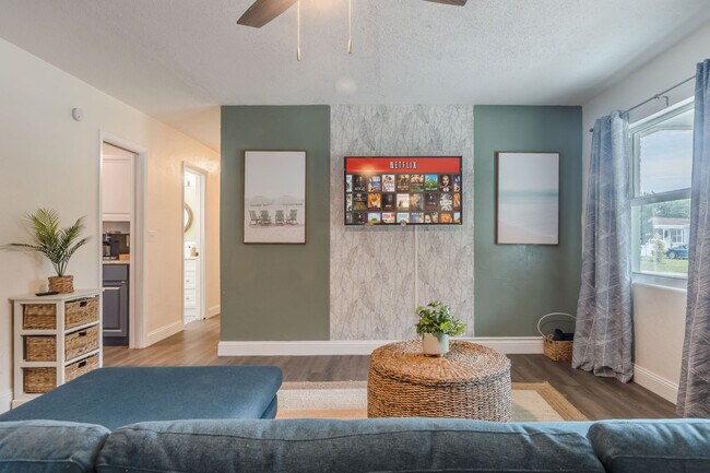 11707 108th St unit ID1018171P, Largo, FL 33778 - photo 6