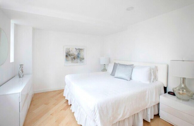 76179 7th Ave unit ID1363098P, New York, NY 10001 - photo 4