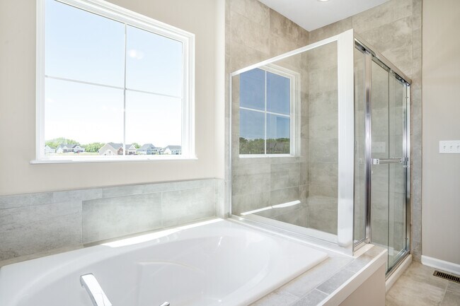 106 Arezzo Ct unit 36486796, Delaware, OH 43015 - photo 5