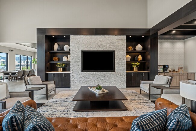 Seasons at Elgin, Elgin, IL 60124 - photo 7