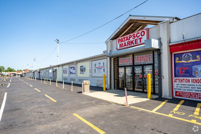 Shop at Patapsco Flea Market in Lakeland for amazing deals and discounted prices.