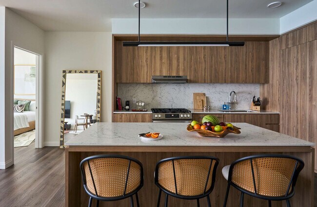 1000 S Michigan Ave unit FL60-ID1268608P, Chicago, IL 60605 - photo 3