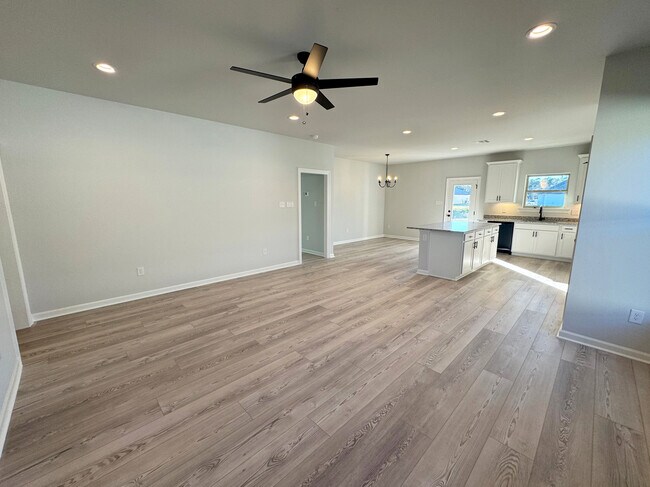 1548 Cypress Grove Ave, Gonzales, LA 70737 - photo 5