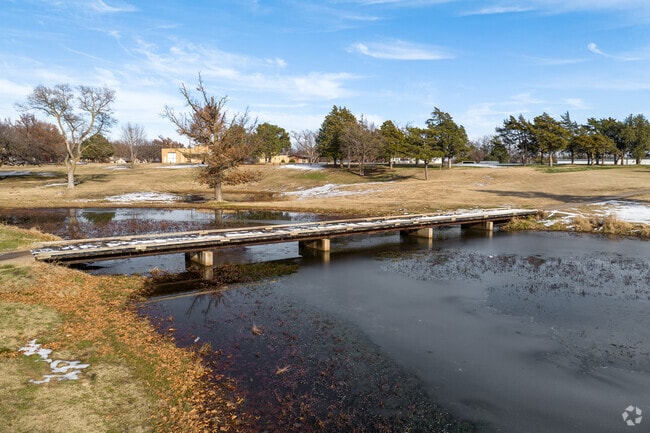 There are several lakes and ponds throughout Wellington.