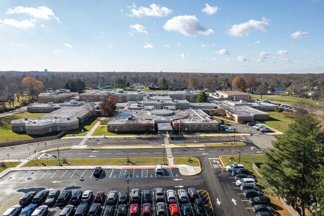 The Melvin H. Kreps Middle School is a part of the East Windsor Regional School District.