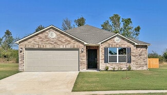 8422 E Queens St, Broken Arrow, OK 74014