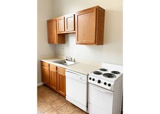 3300 Jefferson Ave Unit 3300-02, Cincinnati, OH 45220