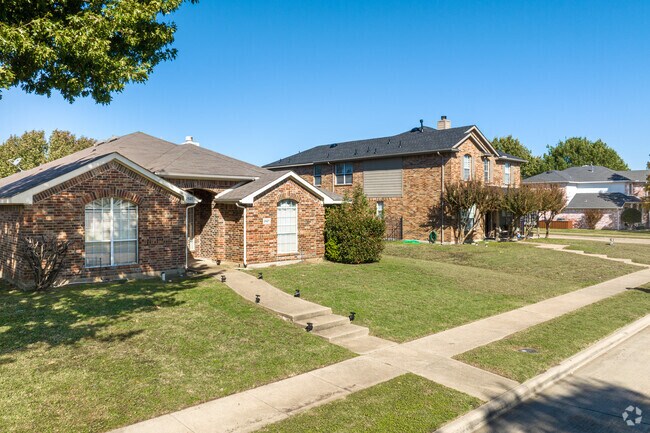 Homeowners in Valley Creek take pride in their community.