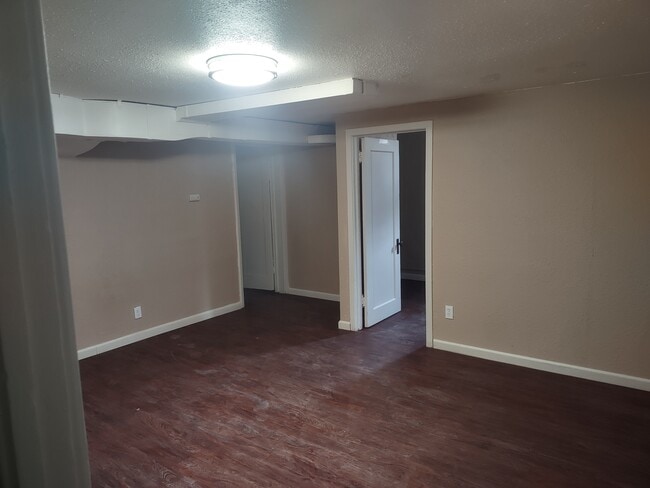 1417 Forrest St unit 1416.5, Sidney, NE 69162 - photo 7