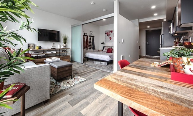 Zig, Seattle, WA 98122 - photo 7