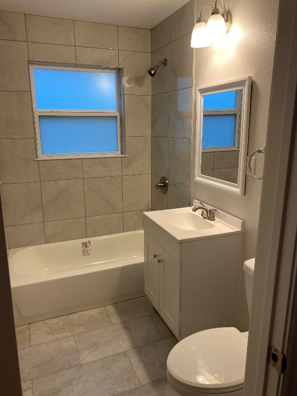 1805 S Franklin St, Irving, TX 75060 - photo 6