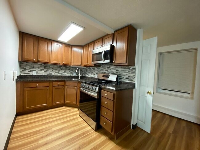 14 Tyler St unit 3, Boston, MA 02111 - photo 6