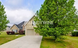 47 Lakeland Ct, Powder Springs, GA 30127