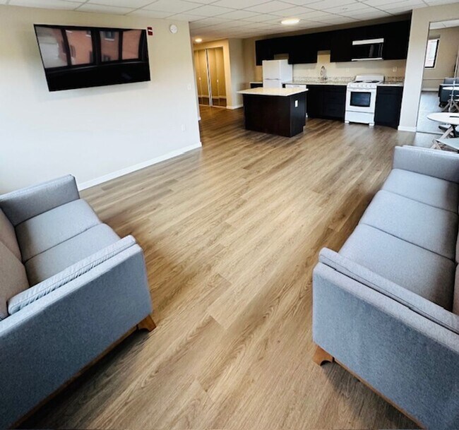 bantr Chilton, Chilton, WI 53014 - photo 2