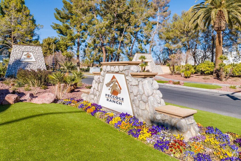 About Peccole Ranch Schools, Demographics, Things to Do