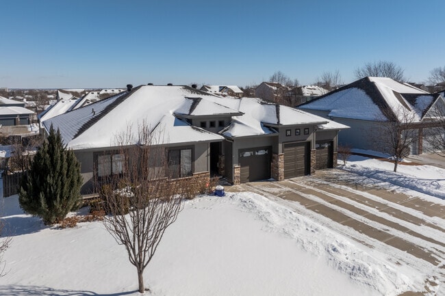 There are many styles of homes throughout Papillion.