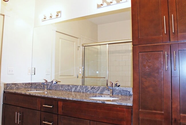 Barnbeck Place - Brookfield's Best Apartment Living, Brookfield, CT 06804 - photo 7