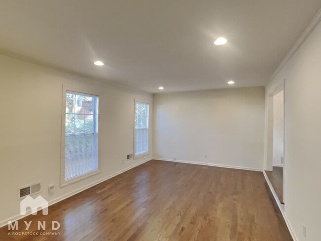 315 Franklin Rd, Sandy Springs, GA 30342 - photo 6