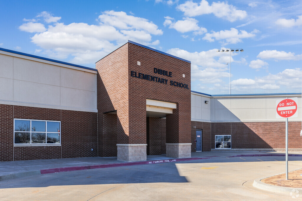 Dibble Elementary offers an education to the children of Dibble Oklahoma.