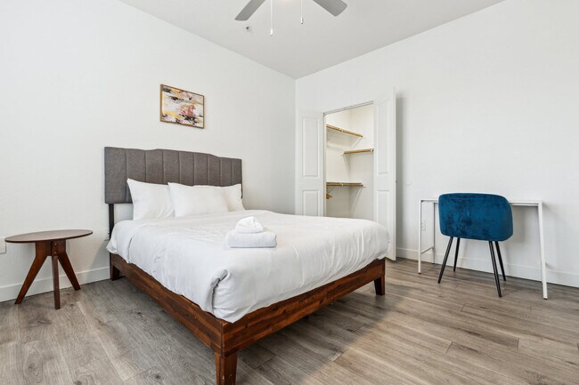 9450 W Cabela Dr unit ID1055574P, Glendale, AZ 85305 - photo 7